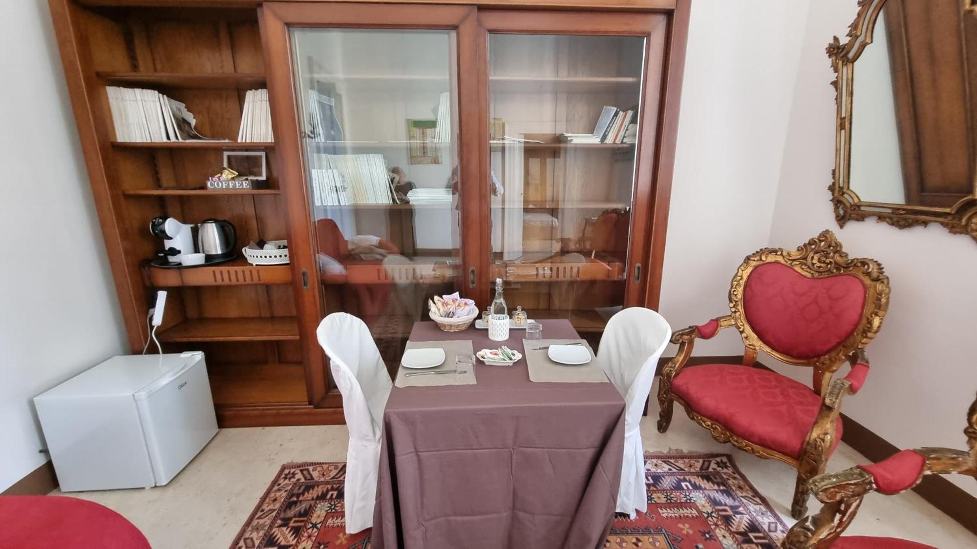 Dimora San Leucio Bed and Breakfast Lecce Exteriör bild